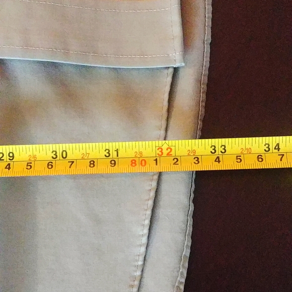 Stafford Essentials Men's Fitted Shirt - Picture 6 of 10